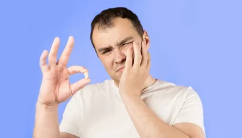 How Do You Manage Pain and Discomfort After a Dental Extraction